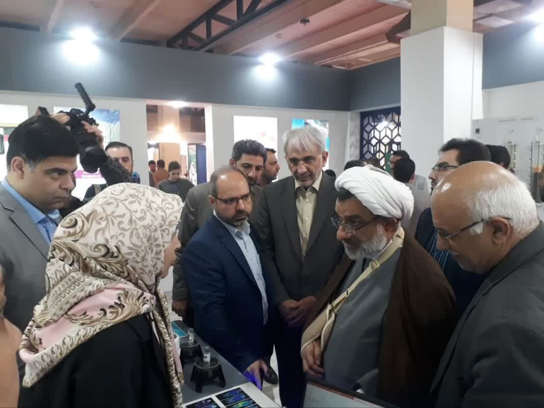 جشنواره نانو فرصتی برای تبادل دانش و تجربه میان متخصصان و علاقهمندان به فناوری نانو جشنواره نانو فرصتی برای تبادل دانش و تجربه میان متخصصان و علاقهمندان به فناوری نانو