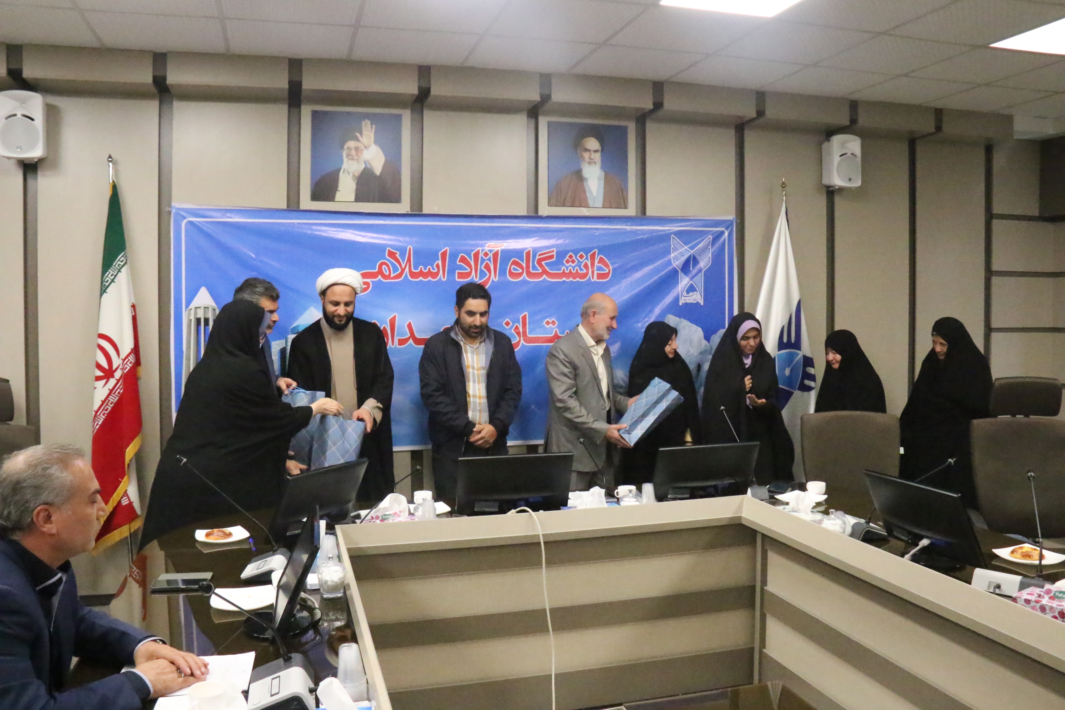 جمهوری اسلامی امروز با اقتدار موشک روانه سرزمینهای اشغالی میکند/ سیستم پدافندی صهیونیستها ناتوان است جمهوری اسلامی امروز با اقتدار موشک روانه سرزمینهای اشغالی میکند/ سیستم پدافندی صهیونیستها ناتوان است