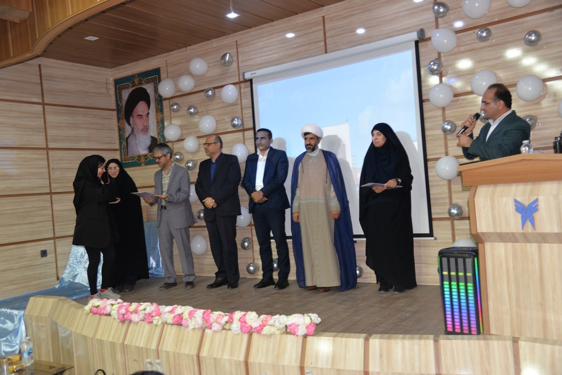 دوران رشد عقلی جوانان در سن شکاکیت کامل میشود دوران رشد عقلی جوانان در سن شکاکیت کامل میشود