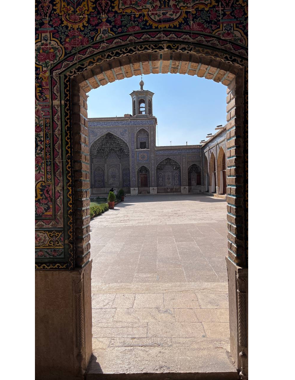 ضرورت احیای زیست شبانه «مسجد نصیرالملک» /گردشگران بافت تاریخی شیراز افزایش می‌یابند