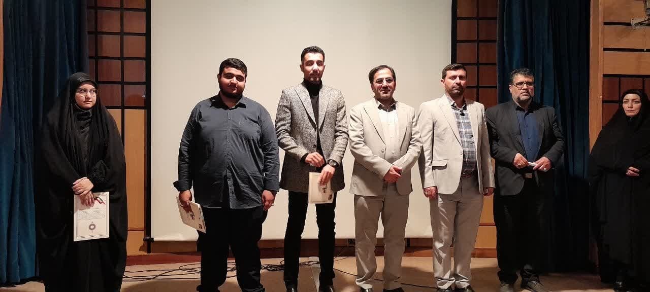 بسیج آیینه تمام نمای دانشگاه است بسیج آیینه تمام نمای دانشگاه است