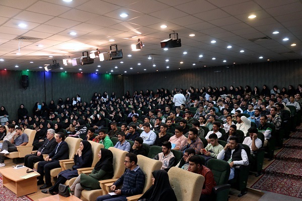 دانشجویان مدیریت زمان را در برنامه زندگی و تحصیلی قرار دهند/اهمیت تحقیق و پژوهش در دانشگاهها دانشجویان مدیریت زمان را در برنامه زندگی و تحصیلی قرار دهند/اهمیت تحقیق و پژوهش در دانشگاهها