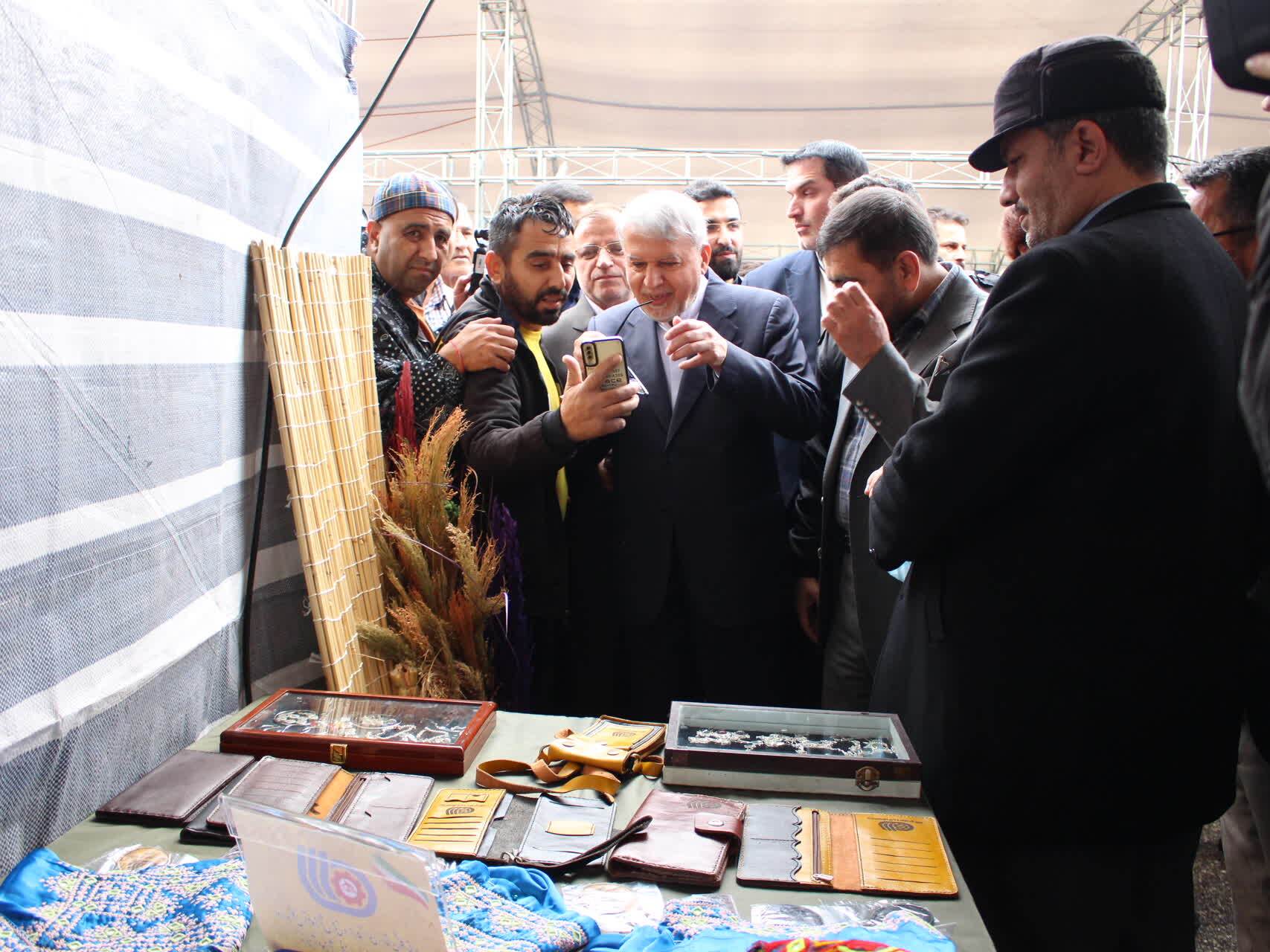 موتور خلّاقیت در جامعه نخبگانی روشن نیست/لزوم فرآوری زعفران در کوهستان‌های گالیکش و مینودشت