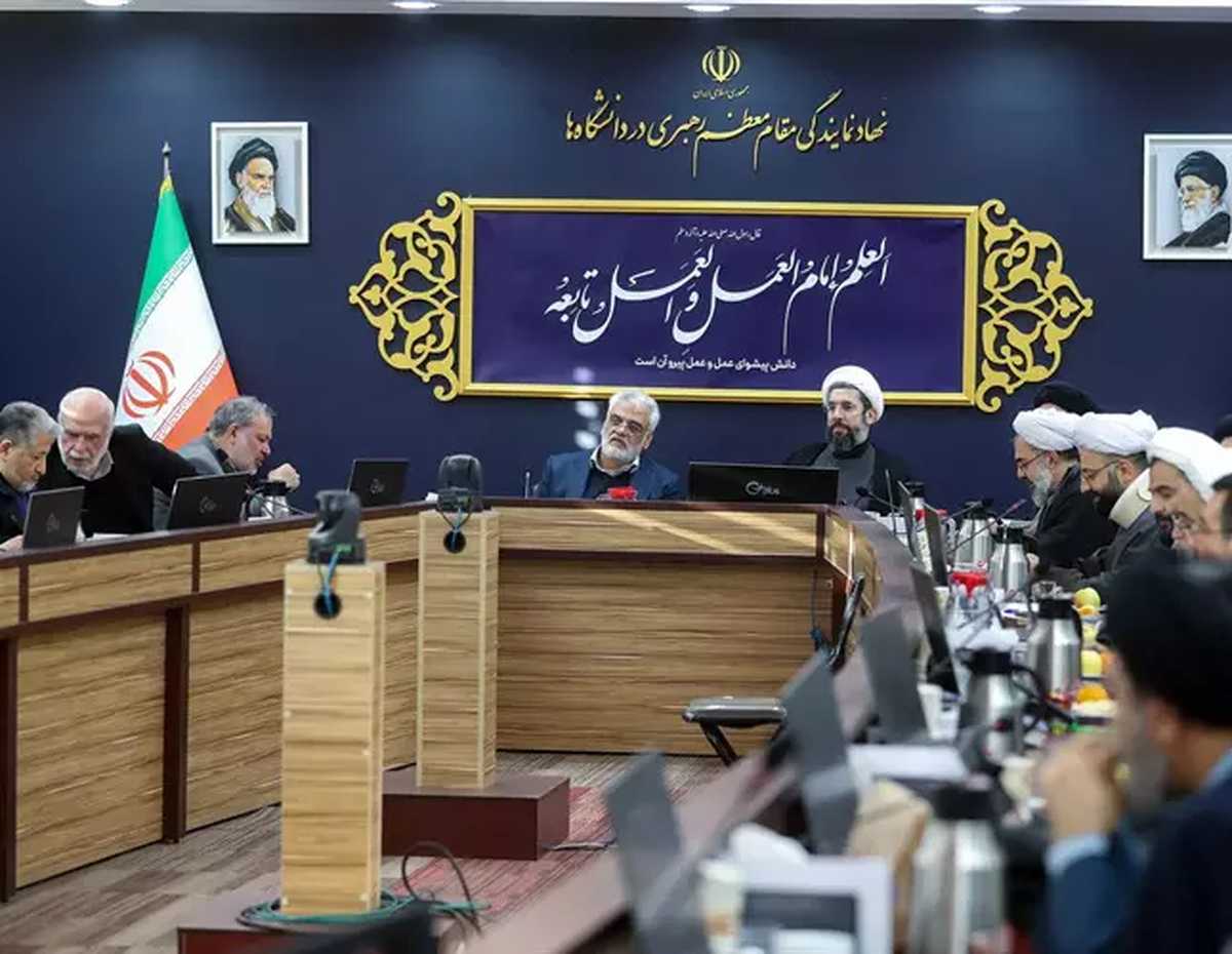 طهرانچی: محور مقاومت امروز یک مقاومت فکری با محوریت رهبر انقلاب است