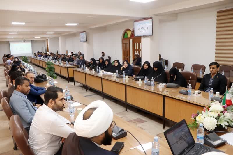 گفتمانسازی مسائل روز منطقه و جهان رسالت مهم مراکز علمی است گفتمانسازی مسائل روز منطقه و جهان رسالت مهم مراکز علمی است