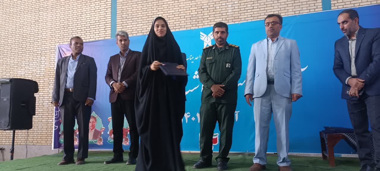 نقش مؤثر دانشجو در پیشرفت و شکوفایی جامعه