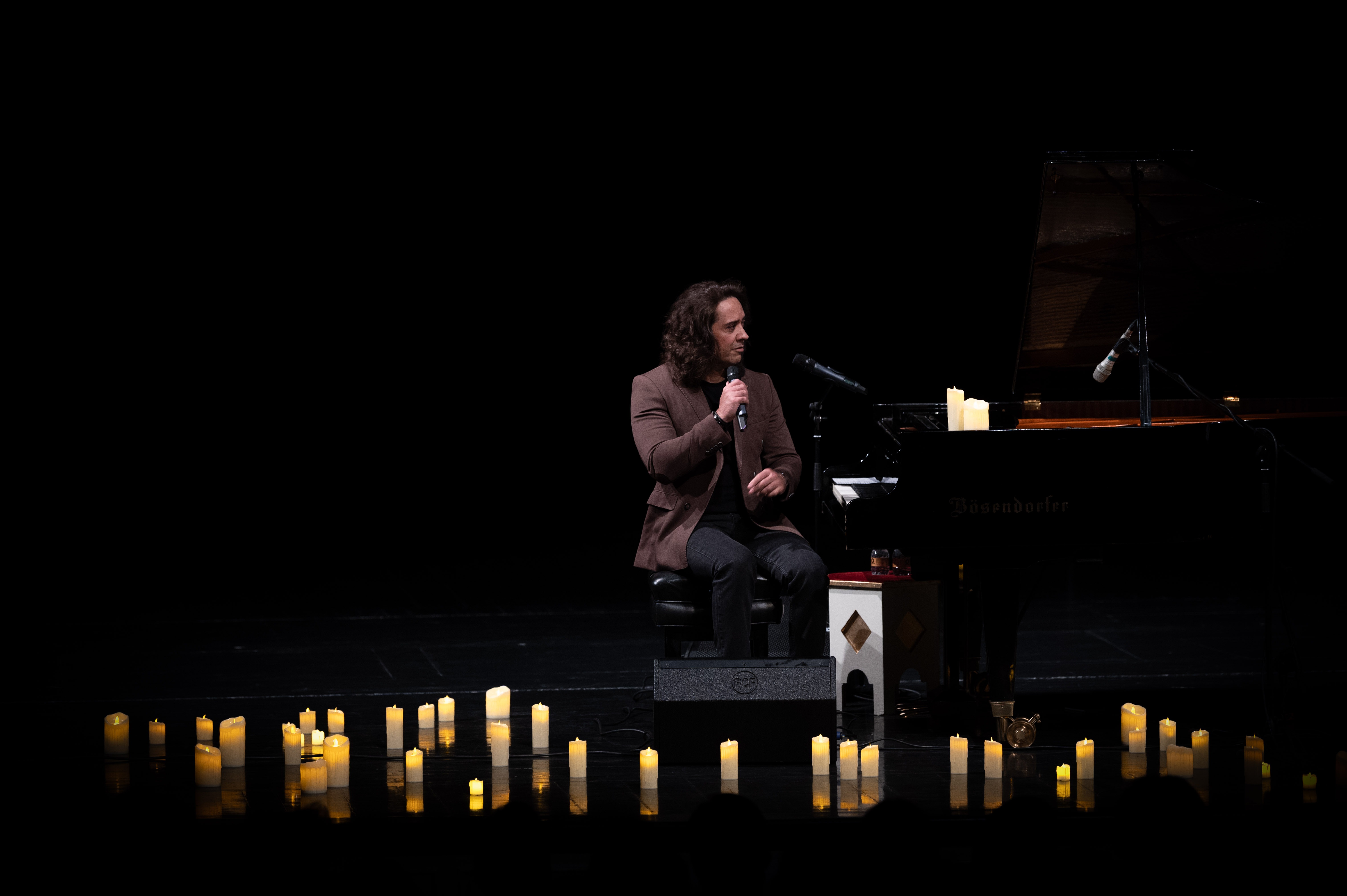 هیچگاه از اجراهایم راضی نیستم/فضای حاکم بر موسیقی مسموم و دست یک عده خاص است هیچگاه از اجراهایم راضی نیستم/فضای حاکم بر موسیقی مسموم و دست یک عده خاص است