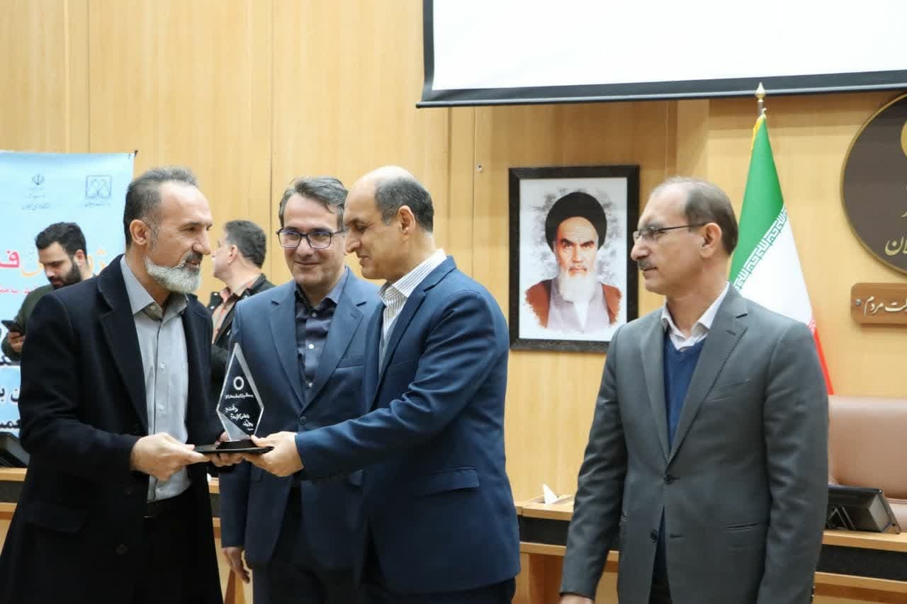 ۳ عنوان برتر دانشگاه آزاد گیلان در جشنواره پژوهش و فناوری مؤسسات آموزش عالی