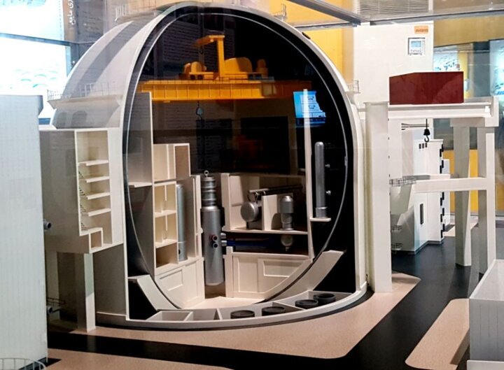 کلنگزنی فاز ۲ و ۳ نیروگاه اتمی بوشهر با هدف توسعه زیرساختها و فناوری بومی بود کلنگزنی فاز ۲ و ۳ نیروگاه اتمی بوشهر با هدف توسعه زیرساختها و فناوری بومی بود