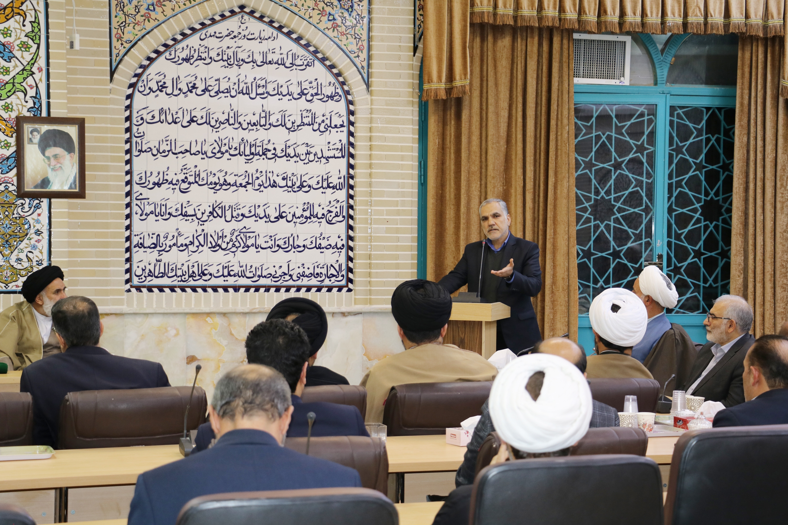 تلفیق علم و دین عامل تحول و تعالی فردی و اجتماعی تلفیق علم و دین عامل تحول و تعالی فردی و اجتماعی