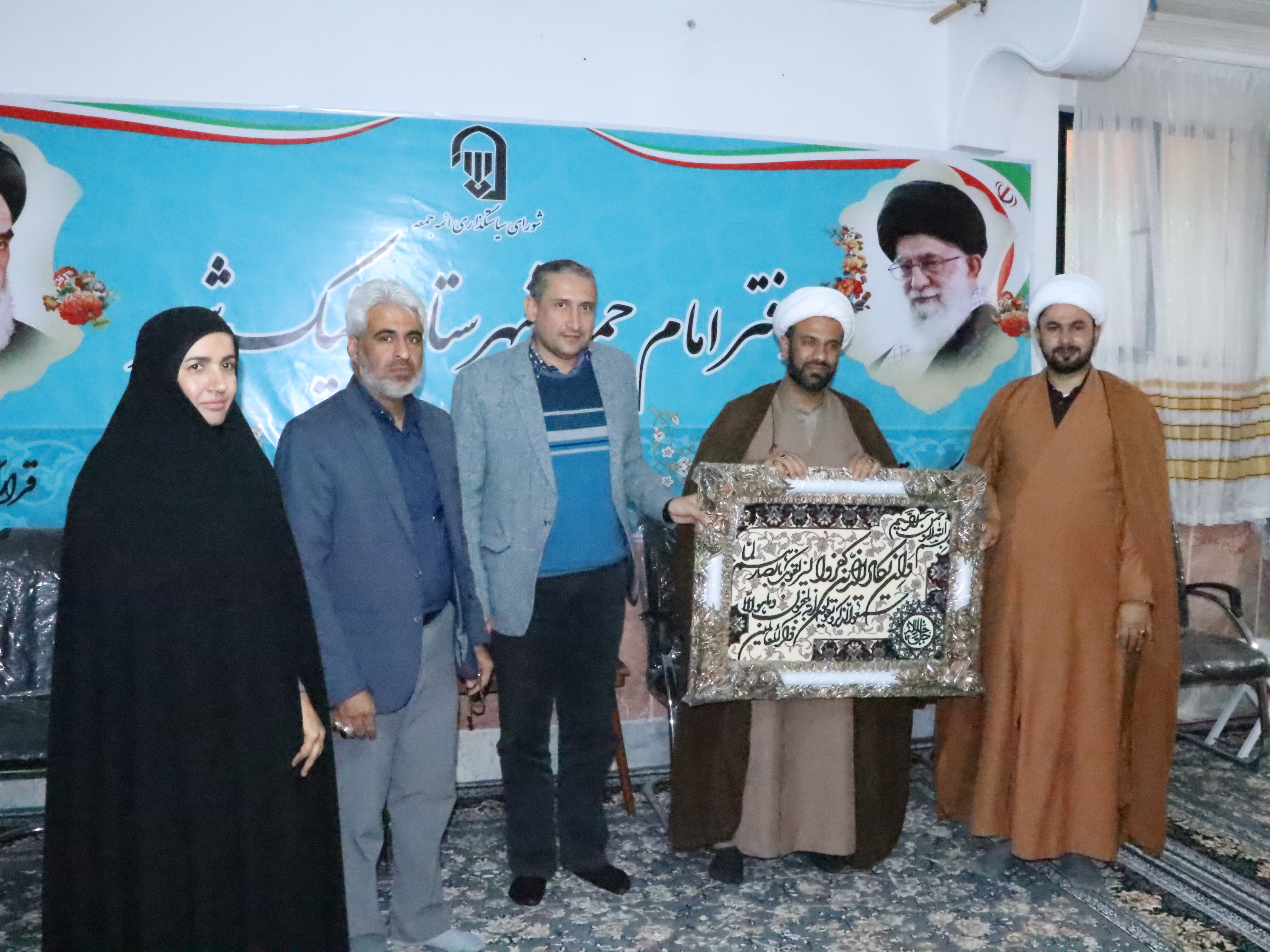 همکاری روحانیون و محققان شیعه و سنی نیکشهر در امور علمی و فرهنگی همکاری روحانیون و محققان شیعه و سنی نیکشهر در امور علمی و فرهنگی