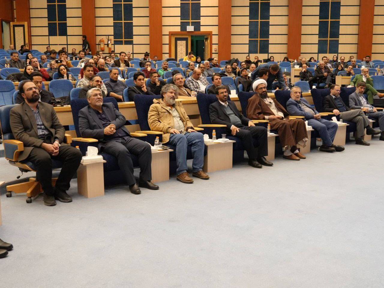 پایان هشتمین جشنواره مستند تلویزیونی در همدان+ اسامی برگزیدگان پایان هشتمین جشنواره مستند تلویزیونی در همدان+ اسامی برگزیدگان