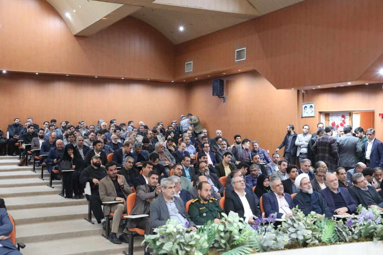 بسیج طلایهدار مهندسی فرهنگی است/ کاهش مشکلات اجتماعی با نوسازی فرهنگی بسیج طلایهدار مهندسی فرهنگی است/ کاهش مشکلات اجتماعی با نوسازی فرهنگی