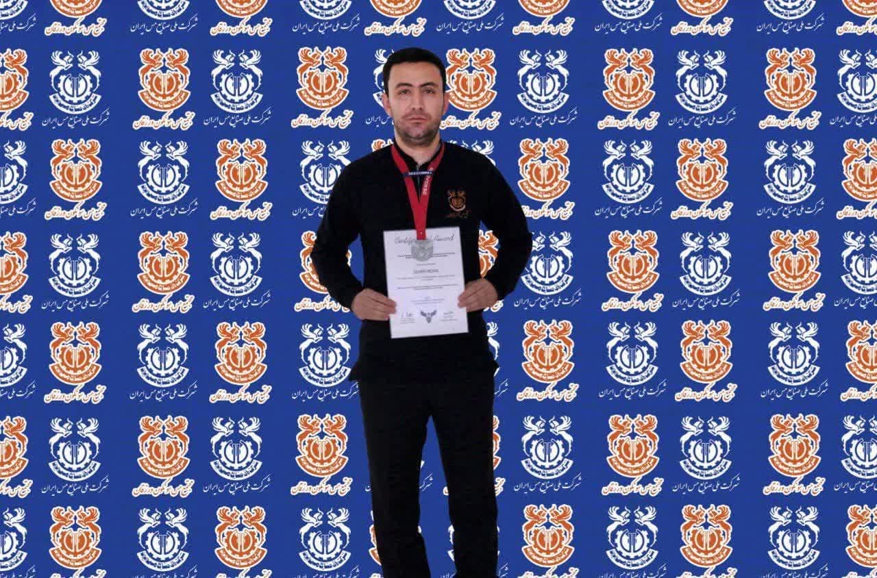 بهبود حرکتی و توانبخشی بیماران با ساخت دستکش هوشمند حسی-حرکتی بهبود حرکتی و توانبخشی بیماران با ساخت دستکش هوشمند حسی-حرکتی