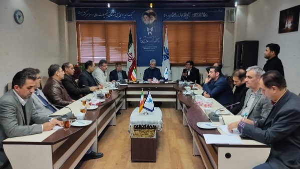 هر کار بدون ریشه علمی محکوم به شکست است هر کار بدون ریشه علمی محکوم به شکست است