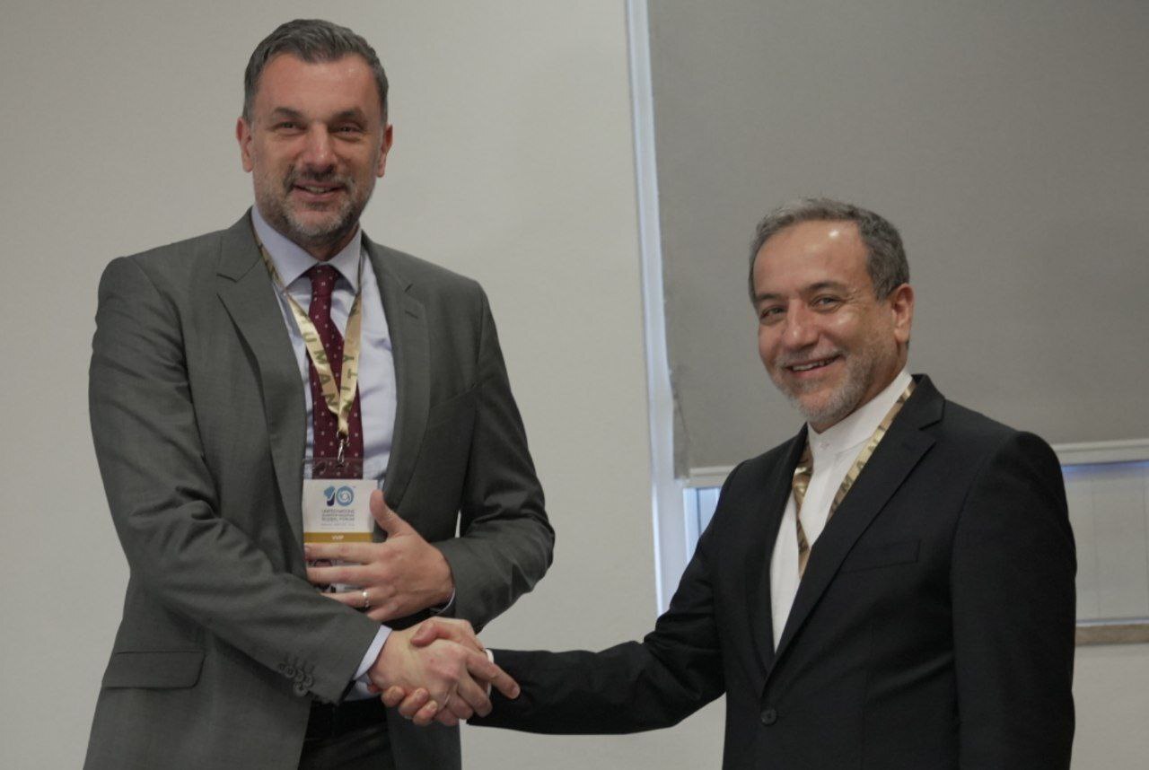 دیدار و گفتوگوی عراقچی با همتایان بوسنی و اسلوونی دیدار و گفتوگوی عراقچی با همتایان بوسنی و اسلوونی