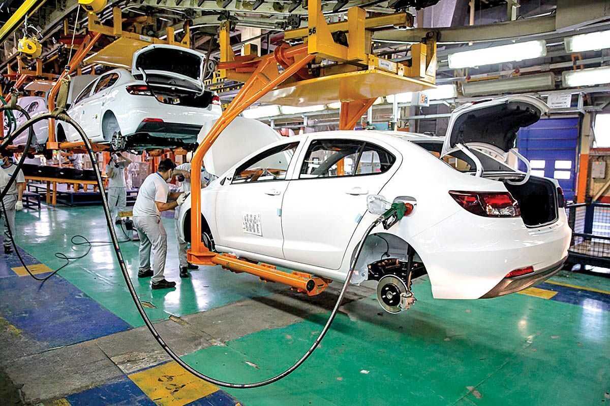 خودروساز خودروساز