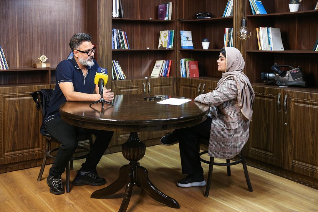 شهرداری ها از تئاتر حمایت نمی کنند!/ تئاتر با خصوصی سازی به سمت نابودی رفته است+ فیلم شهرداری ها از تئاتر حمایت نمی کنند!/ تئاتر با خصوصی سازی به سمت نابودی رفته است+ فیلم