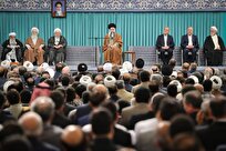 رهبر انقلاب: اگر در امت اسلامی اتحاد و همت و بصیرت وجود داشته باشد عید فطر «مزید» خواهد بود/ امروز بخشی از دنیای اسلام به شدت مجروح است