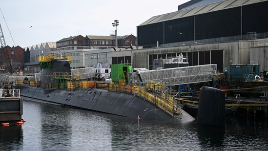 روسیه در منطقه خاکستری: عملیات موفق زیرآبی در برابر زیردریاییهای انگلستان روسیه در منطقه خاکستری: عملیات موفق زیرآبی در برابر زیردریاییهای انگلستان