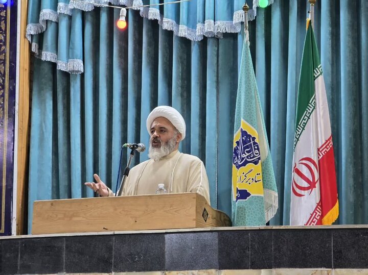 آغاز نماز جمعه در استان‌های کشور/ شعارهای ضدآمریکایی و ضدصهیونیستی صحن نماز جمعه را لرزاند