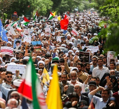 خروش مردم مشهد مقدس علیه جنایات صهیونیست‌ها/ آتشفشان مقاومت شعله‌ورتر از همیشه + فیلم و عکس