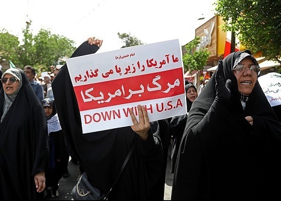 خروش مردم مشهد مقدس علیه جنایات صهیونیست‌ها/ آتشفشان مقاومت شعله‌ورتر از همیشه + فیلم و عکس