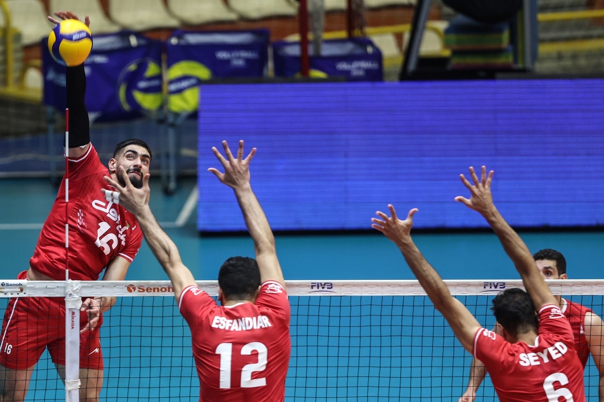 حاجی پور: سید و غفور برندهای والیبال هستند/آرزوهایم بالاتر از mvp لیگ است حاجی پور: سید و غفور برندهای والیبال هستند/آرزوهایم بالاتر از mvp لیگ است