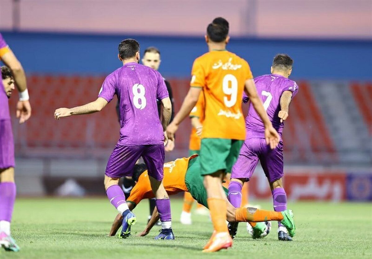 هفته بیست و هفتم لیگ برتر| مس رفسنجان در تهران هوادار را به چهارمیخ کشاند  مهار دو پنالتی لک برای مس