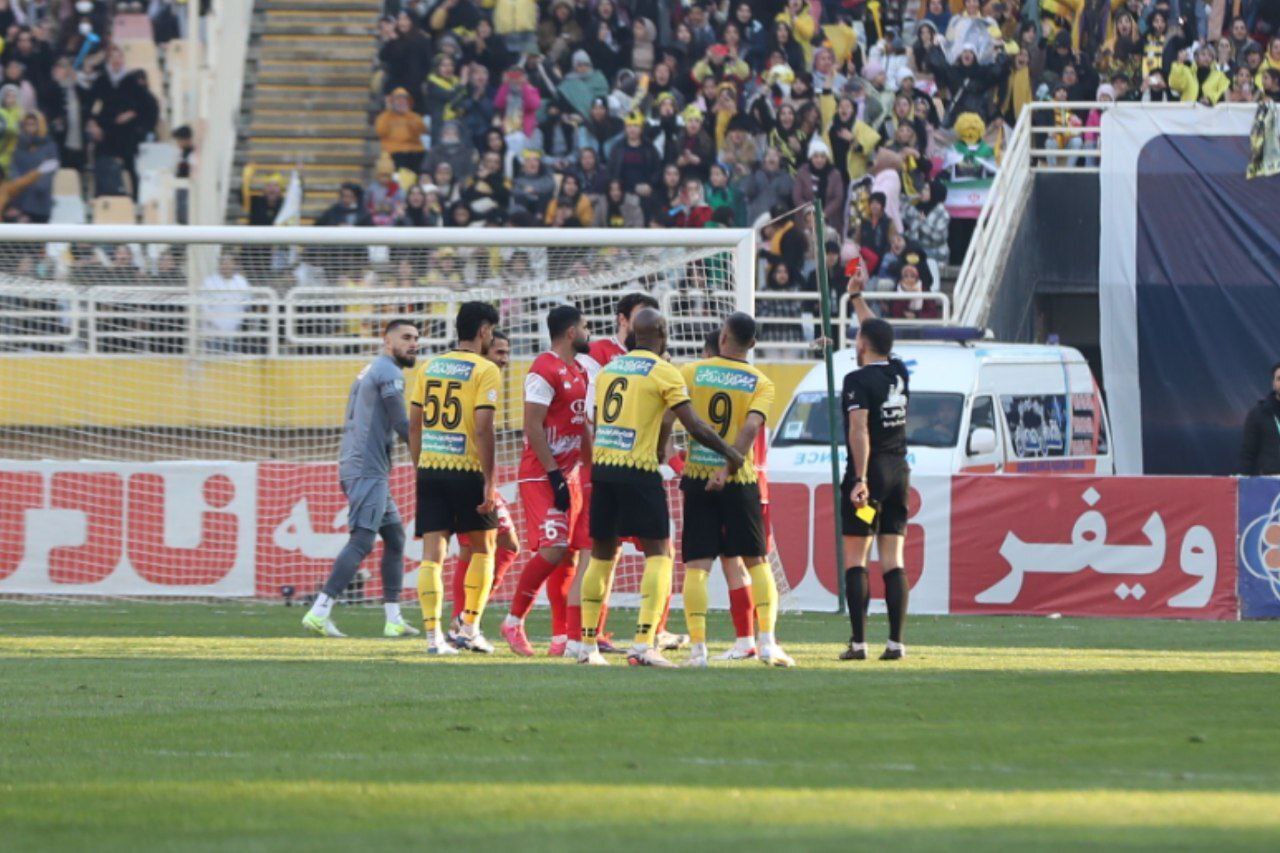 مرور اتفاقات آخرین تقابل پرسپولیس و سپاهان|