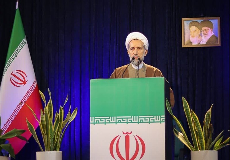 توصیه ائمه جمعه سراسر کشور به مذاکره‌کنندگان؛ از موضع اقتدار وارد شوید/ ارتش و سپاه پشتوانه‌های واقعی دیپلماسی