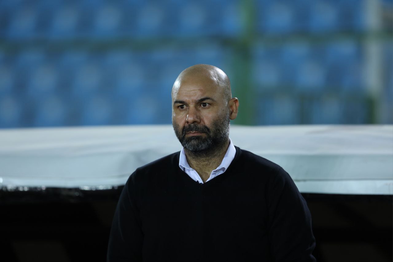 مرور اتفاقات آخرین تقابل استقلال و هوادار| از درگیری لفظی محمدی و رضاییان تا اعتراض استقلالیها به پنالتی هوادار مرور اتفاقات آخرین تقابل استقلال و هوادار| از درگیری لفظی محمدی و رضاییان تا اعتراض استقلالیها به پنالتی هوادار