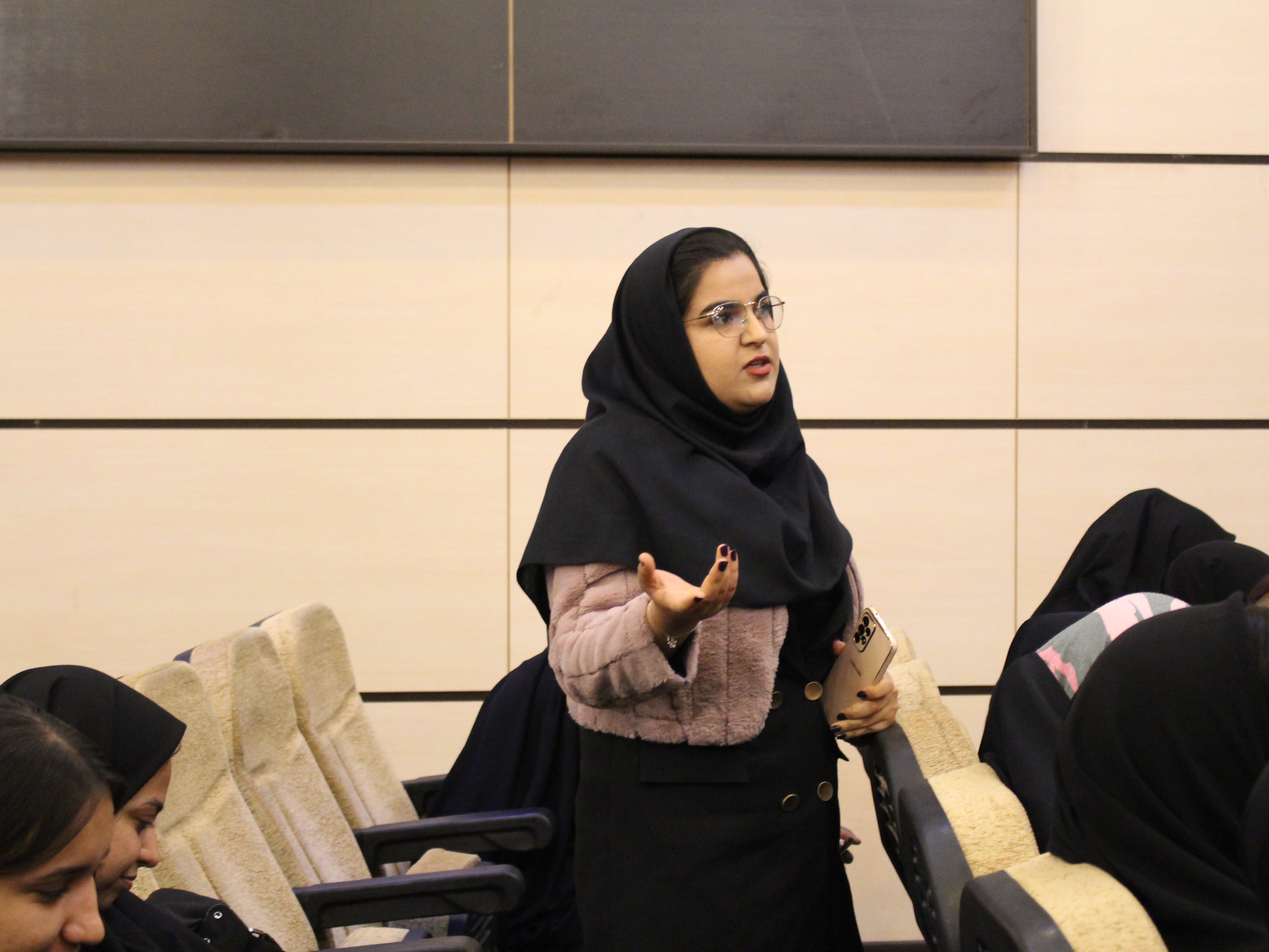 کرسیهای آزاداندیشی تواناییهای دانشجویان را ارزیابی میکند؛ نشستی با بسترهای رشد علمی، عقیدتی و ذهنی کرسیهای آزاداندیشی تواناییهای دانشجویان را ارزیابی میکند؛ نشستی با بسترهای رشد علمی، عقیدتی و ذهنی