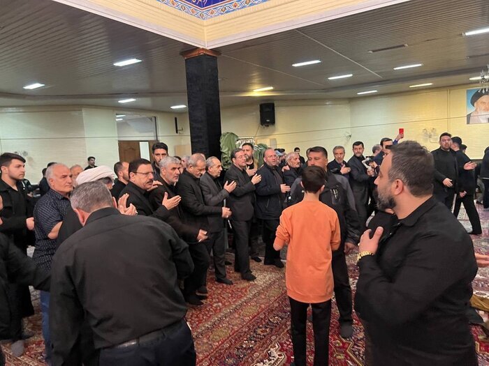 پزشکیان: حرکت به سمت خدا مشکلات را رفع میکند پزشکیان: حرکت به سمت خدا مشکلات را رفع میکند