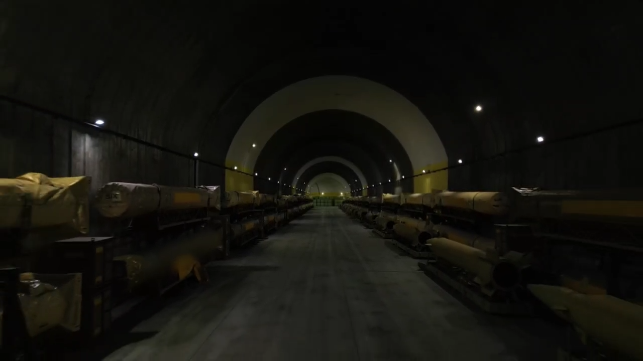 بماااااااااااااااااند/ رونمایی سپاه از شهر جدید موشکی پیامی روشن و واضح برای بدخواهان ایران