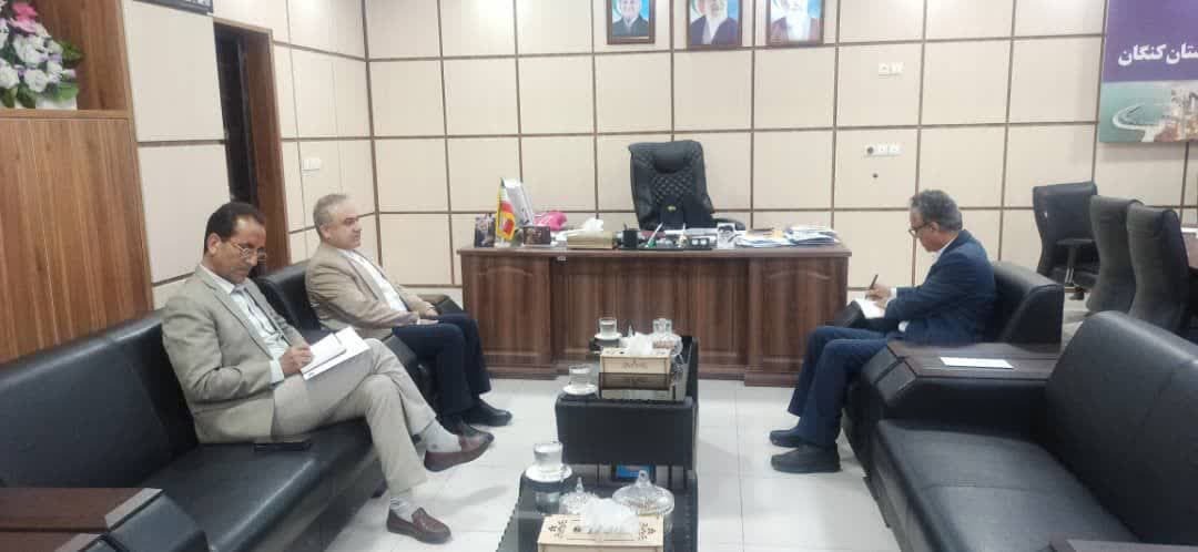 وجود صنایع بزرگ نفت، گاز و پتروشیمی در کنگان فرصتی بینظیر برای تعامل دانشگاه و صنعت وجود صنایع بزرگ نفت، گاز و پتروشیمی در کنگان فرصتی بینظیر برای تعامل دانشگاه و صنعت