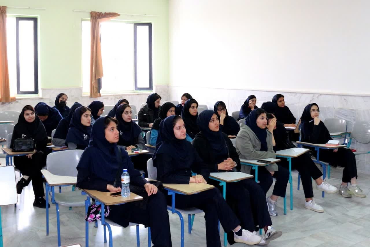 روز متفاوت دختر در سایه رویداد «دختران نقش‌آفرین»