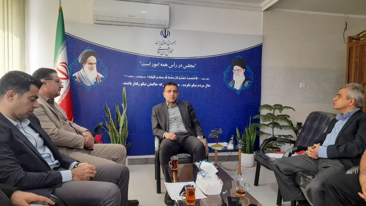 بررسی توسعه دانشگاه آزاد اسلامی همدان بررسی توسعه دانشگاه آزاد اسلامی همدان