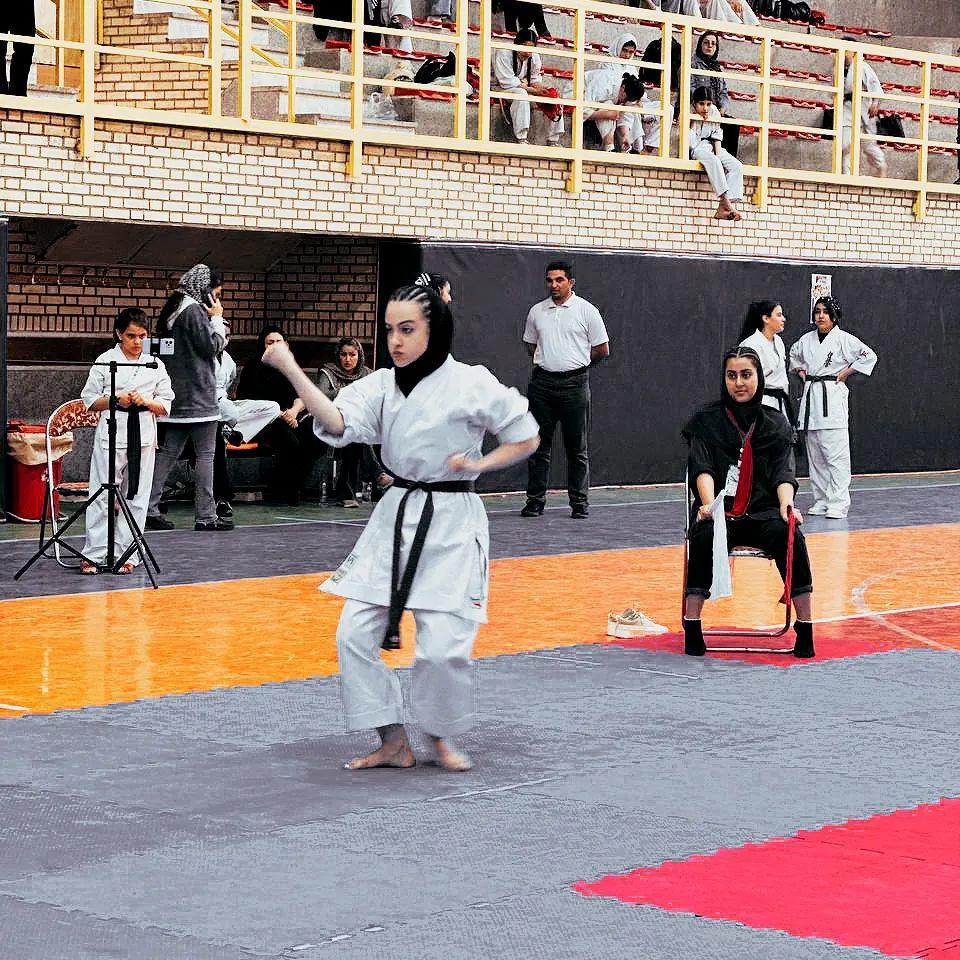 از برگزاری مسابقه کاراته مختلط تا دریافت وجهه با حساب شخصی/ افسری کاراته آذربایجان شرقی را نابود کرد از برگزاری مسابقه کاراته مختلط تا دریافت وجهه با حساب شخصی/ افسری کاراته آذربایجان شرقی را نابود کرد