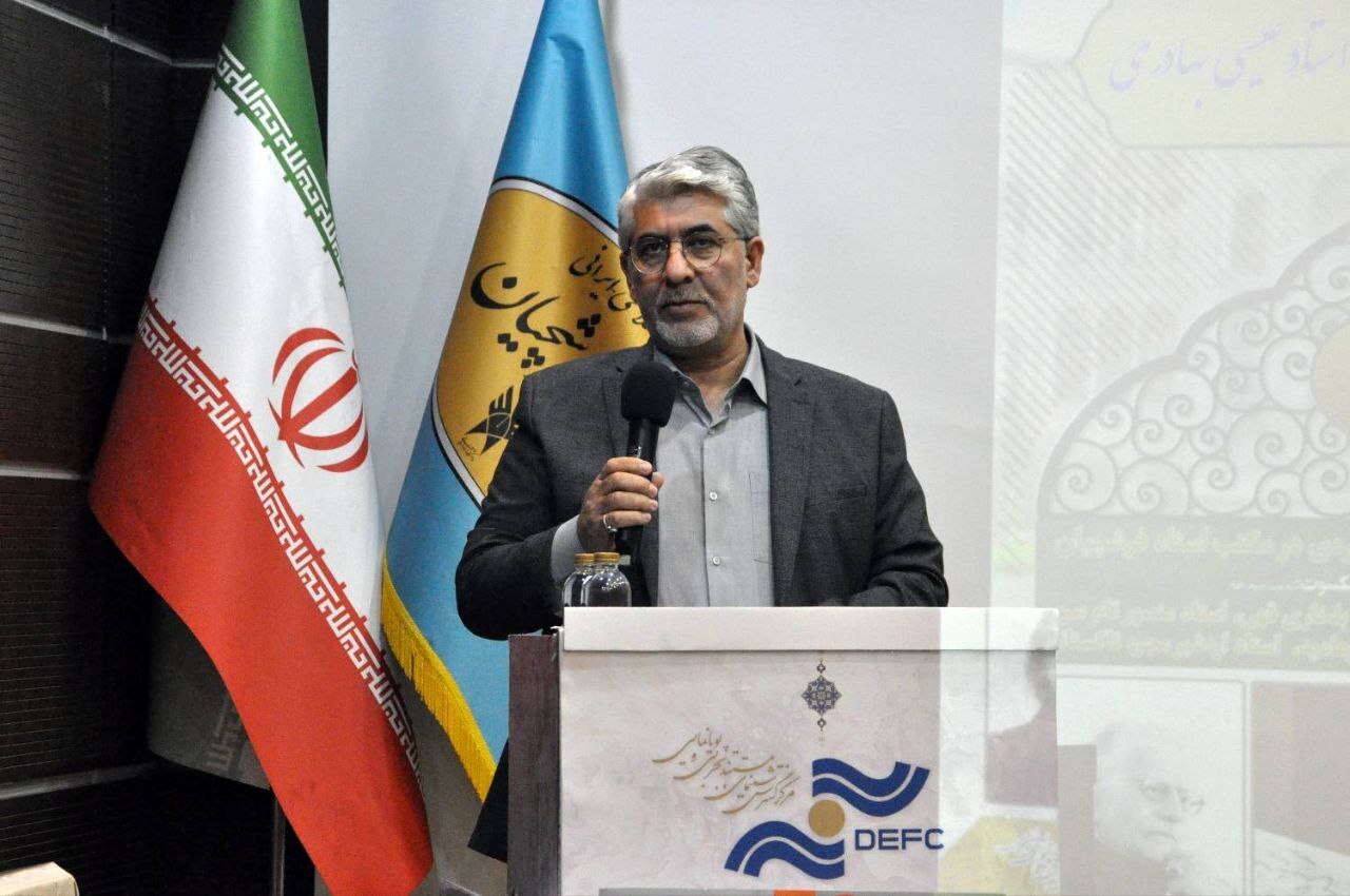 «راز عیسی» در مرکز گسترش بر ملا شد/ استقبال دانشجویان دانشگاه فرشچیان از مستند نگارگر فقید «راز عیسی» در مرکز گسترش بر ملا شد/ استقبال دانشجویان دانشگاه فرشچیان از مستند نگارگر فقید