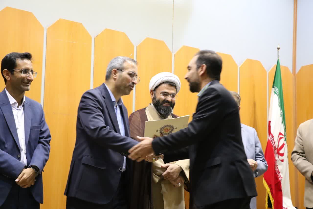 سیستان و بلوچستان نیازمند تخصص نخبگان برای دستیابی به توسعه پایدار سیستان و بلوچستان نیازمند تخصص نخبگان برای دستیابی به توسعه پایدار