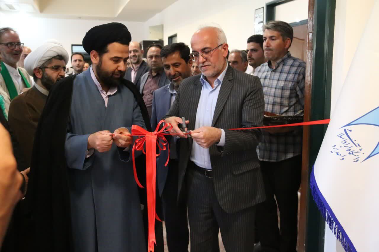 نخستین مجوز خدمت رضوی به دانشگاه آزاد یزد رسید؛ چرا امام رضا(ع) را «غریب‌الغربا» می‌نامند؟