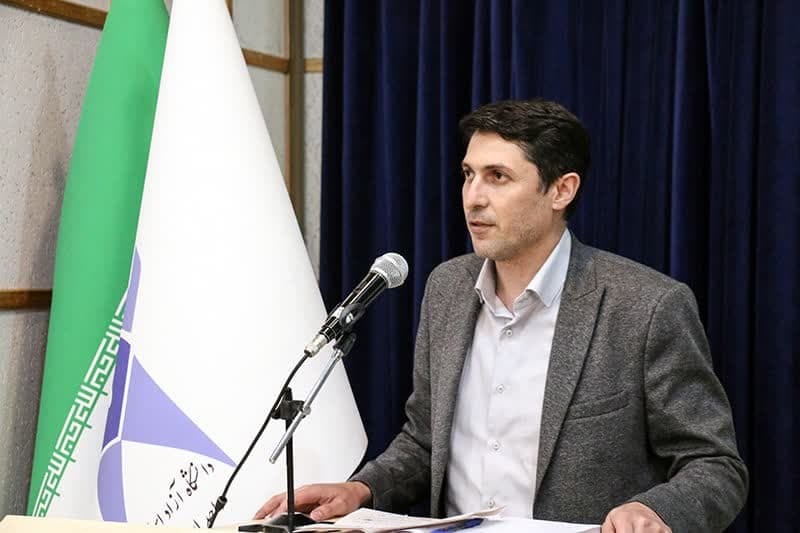 استادان سازندگان تمدن هستند استادان سازندگان تمدن هستند