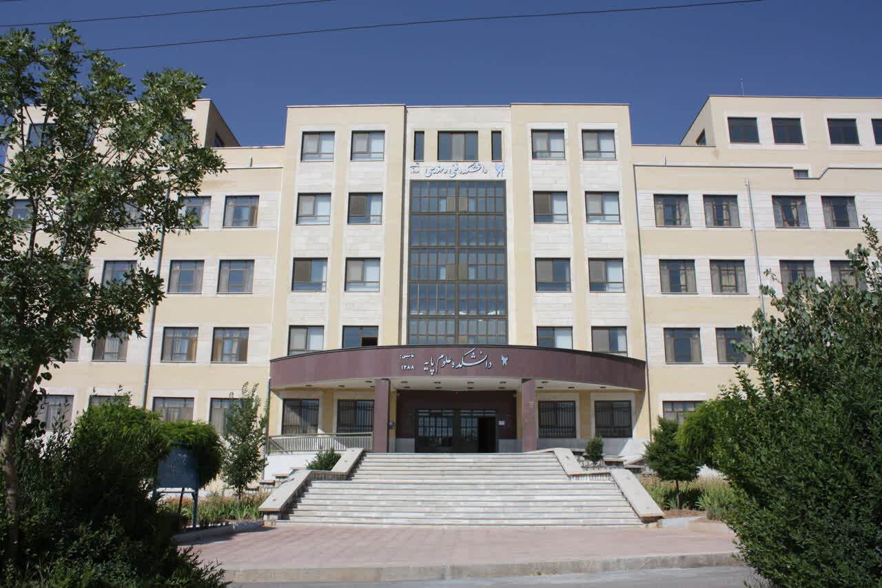 طرح‌های برون‌دانشگاهی دانشگاه آزاد چهارمحال و بختیاری به ۷ میلیارد تومان می‌رسد