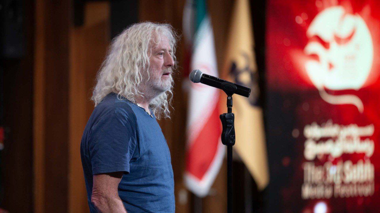 پایان یک جشنواره با موضوع «رسانه» و «نظم نوین جهانی» پایان یک جشنواره با موضوع «رسانه» و «نظم نوین جهانی»