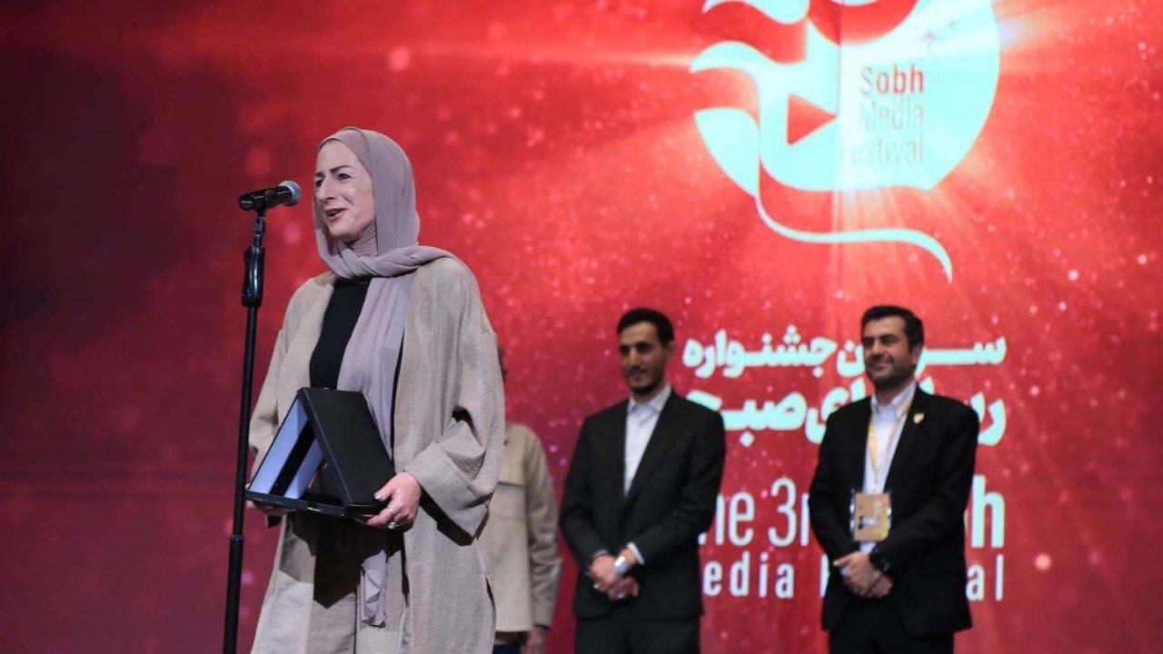 پایان یک جشنواره با موضوع «رسانه» و «نظم نوین جهانی» پایان یک جشنواره با موضوع «رسانه» و «نظم نوین جهانی»