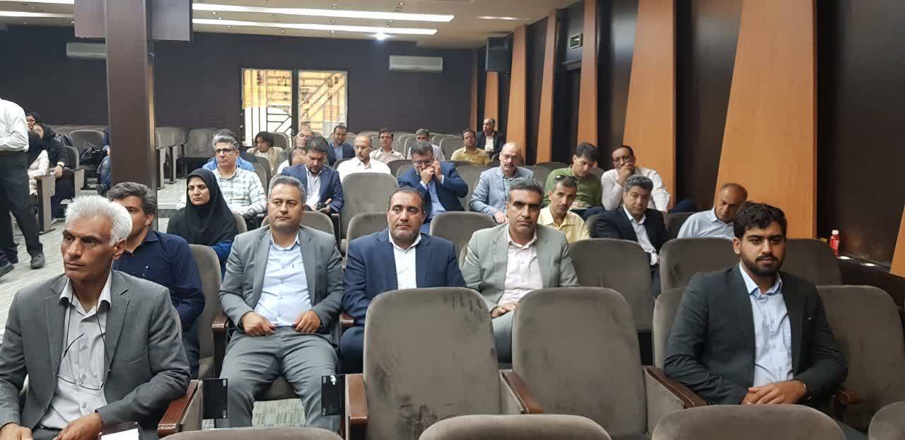 نقش محوری اعضای هیئت علمی در حوزه علمی دانشگاهها و بالندگی جامعه نقش محوری اعضای هیئت علمی در حوزه علمی دانشگاهها و بالندگی جامعه