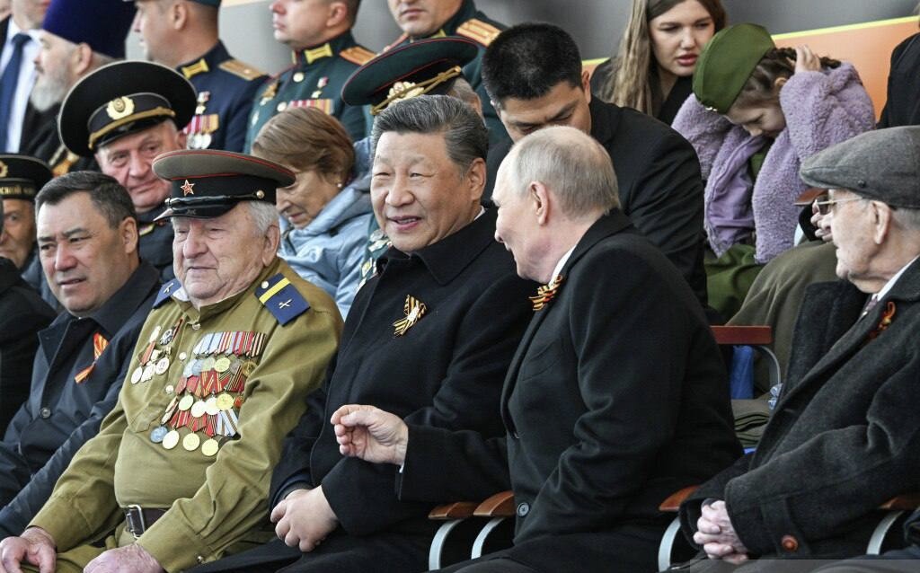 نمایش قدرت در میدان سرخ مسکو؛ بازخوانی تاریخ به‌رغم شیطنت اروپا و آمریکا