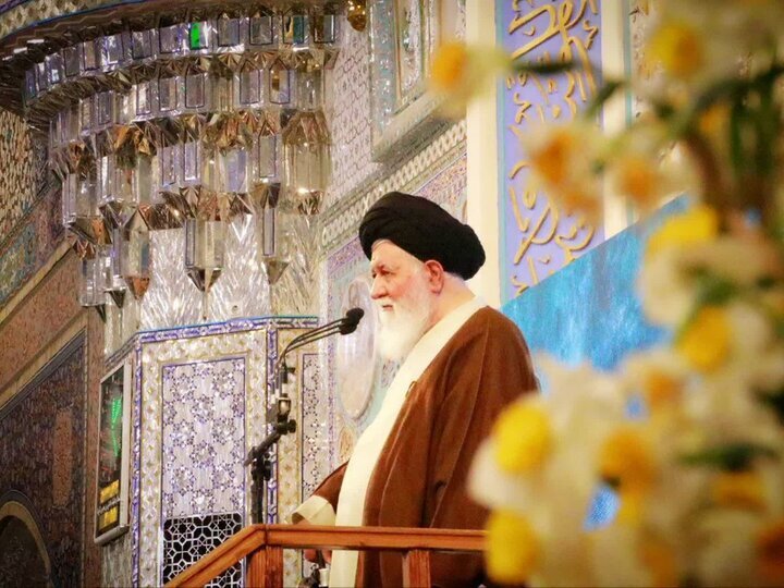 هشدار ائمه جمعه به تحریفکنندگان نام «خلیج همیشه فارس»؛ سرنوشت نمرود و فرعون در انتظار ترامپ است هشدار ائمه جمعه به تحریفکنندگان نام «خلیج همیشه فارس»؛ سرنوشت نمرود و فرعون در انتظار ترامپ است