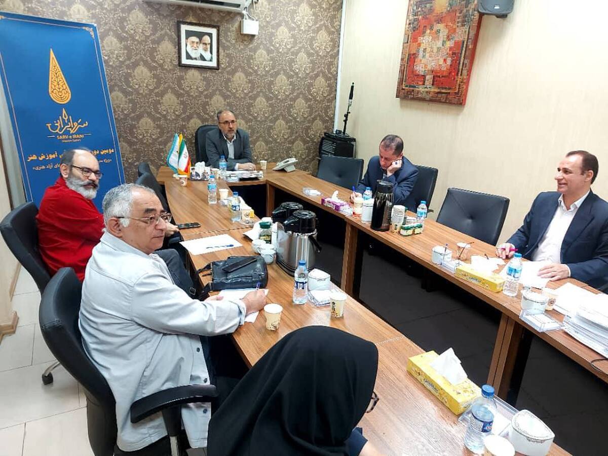 داوری نهایی دومین دوره جایزه ملی آموزش هنر (سرو ایرانی) برگزار شد